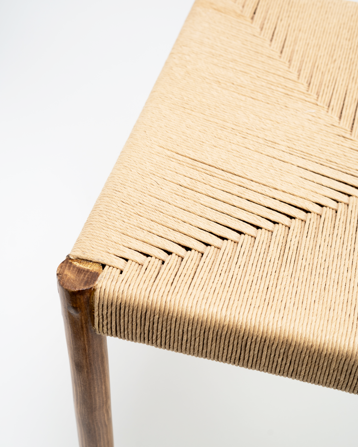 Silla Marcella nogal claro